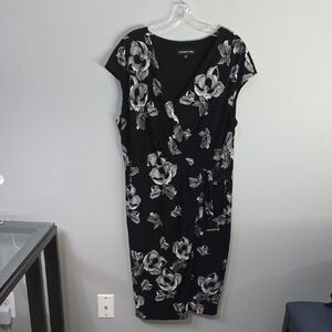 Jones New York Dress Women's Size 16 Black and White Floral Wrap Midi Floral